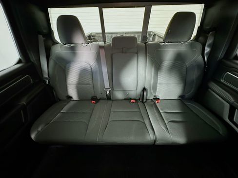Used 2025 RAM 1500 Big Horn RWD image 13