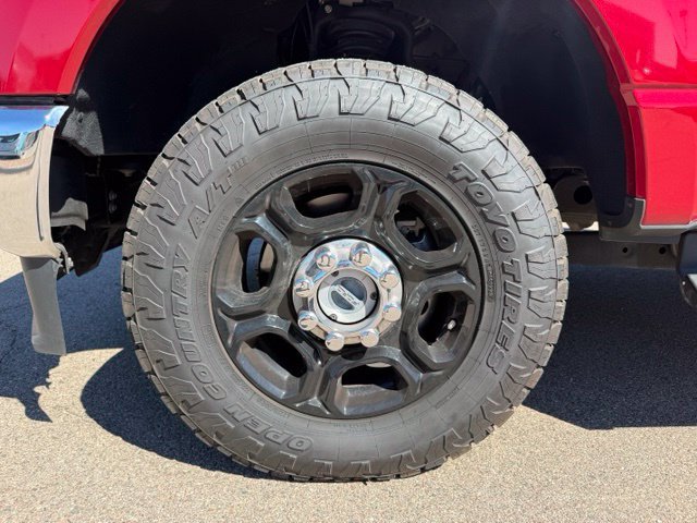 Certified 2023 Ford F250 Lariat w/ FX4 Off-Road Package AWD/4WD image 48