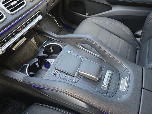 New 2026 Mercedes-Benz GLE 580 4MATIC image 25
