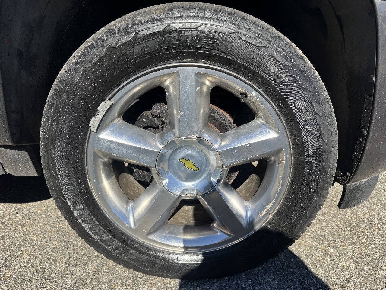 Used 2011 Chevrolet Avalanche LT AWD/4WD image 13
