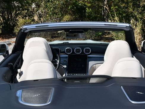 Used 2025 Mercedes-Benz CLE 300 4MATIC Cabriolet image 61