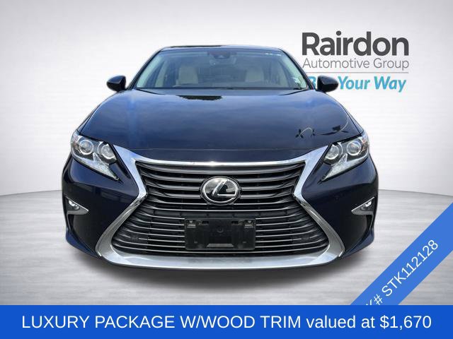 Used 2018 Lexus ES 350 w/ Luxury Package w/Wood Trim FWD image 2
