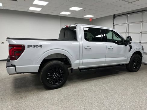 Used 2025 Ford F150 Lariat AWD/4WD image 11