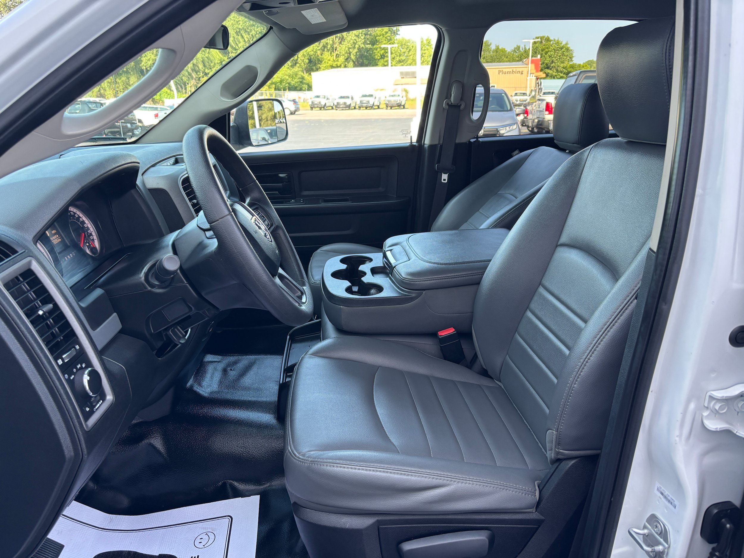 Used 2019 RAM 1500 Tradesman w/ Protection Group AWD/4WD image 9