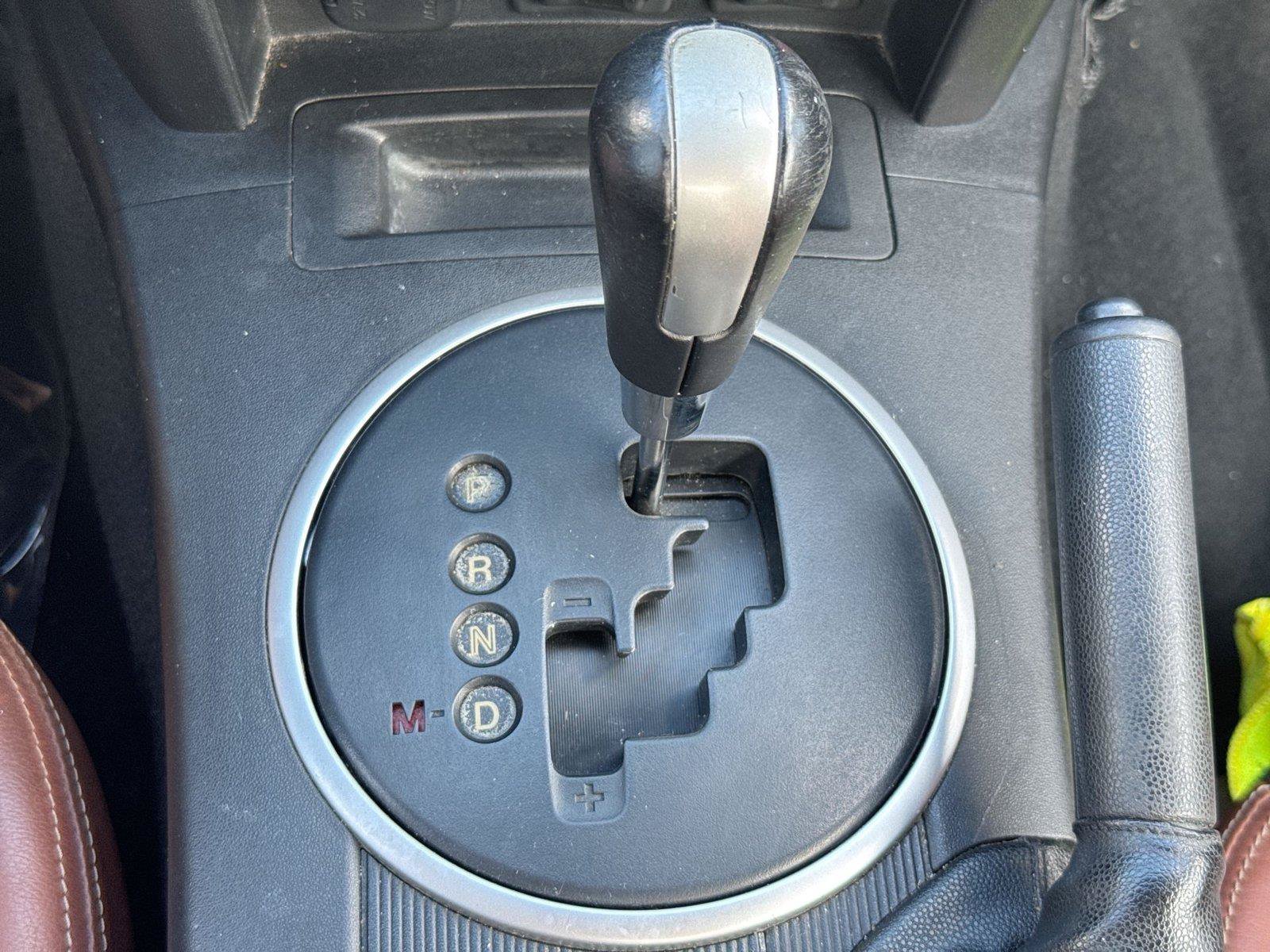 Used 2008 MAZDA MX-5 Miata Grand Touring w/ Premium Pkg RWD image 12