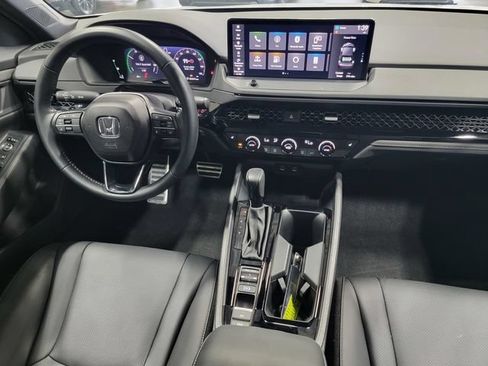 Used 2024 Honda Accord Sport image 30