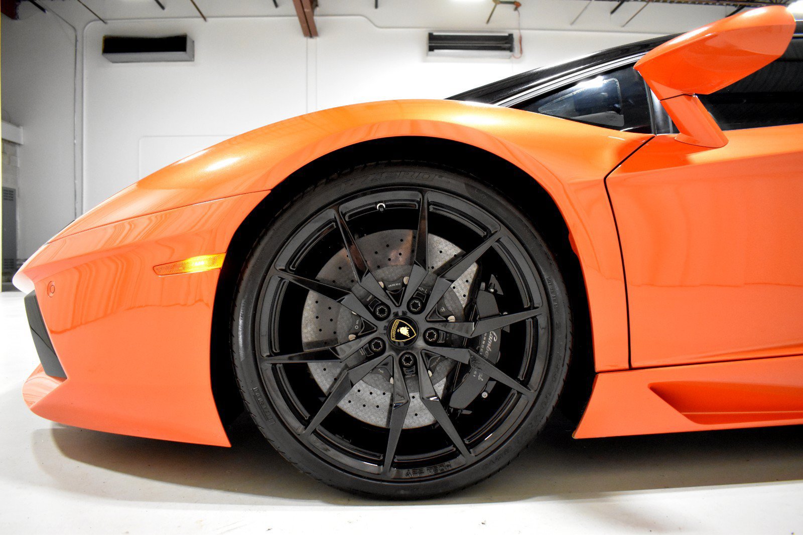 Used 2015 Lamborghini Aventador LP 700-4 AWD/4WD image 29