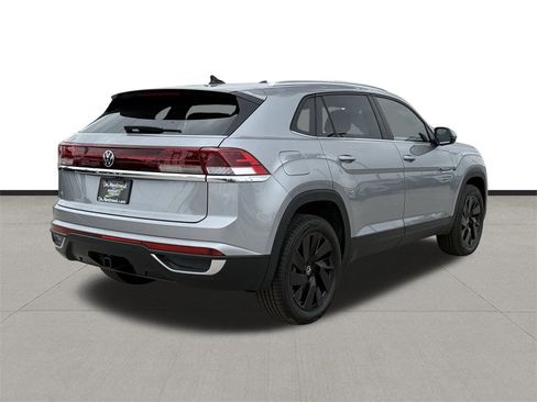 New 2026 Volkswagen Atlas Cross Sport SE image 5