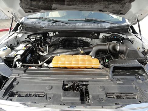 Used 2016 Ford F150 Lariat image 34