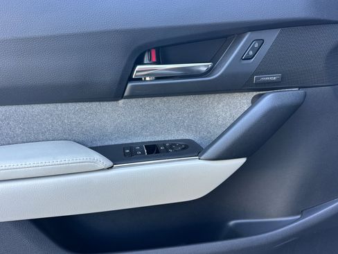 Used 2023 MAZDA MX-30 Electric w/ Premium Plus Pkg image 12