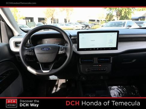 Used 2025 Ford Maverick XLT w/ Equipment Group 302A image 8