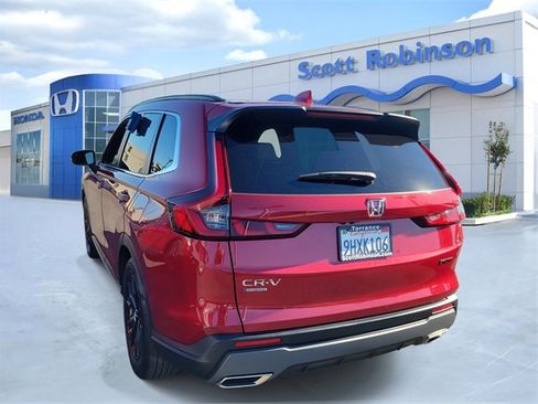 Certified 2024 Honda CR-V Sport image 3