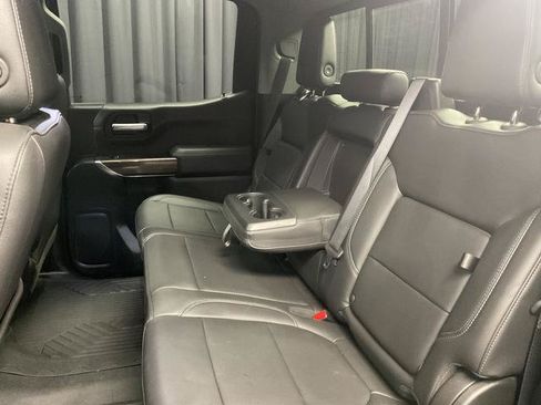 Used 2020 Chevrolet Silverado 1500 LT Trail Boss w/ Midnight Edition AWD/4WD image 12