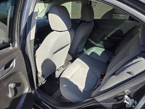 Used 2018 Chevrolet Sonic LS image 11