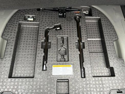 Used 2016 Lexus RX 450h AWD w/ Cold Weather Package image 38