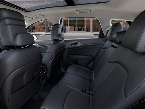 New 2027 Kia Sportage EX FWD image 18