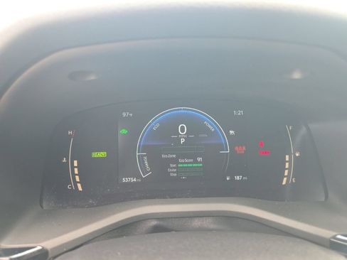 Certified 2025 Toyota Camry LE FWD image 18