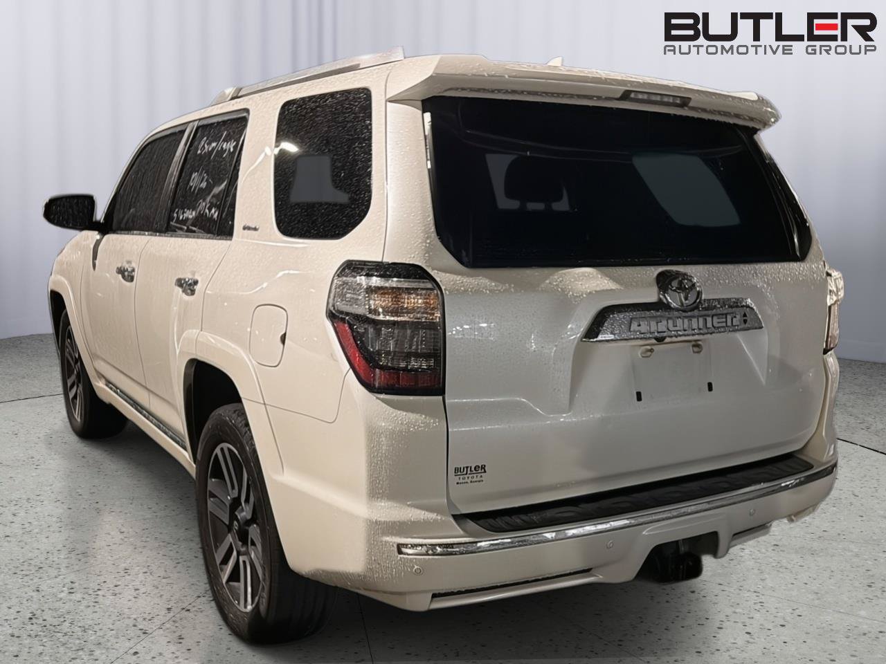 Used 2023 Toyota 4Runner Limited RWD image 8