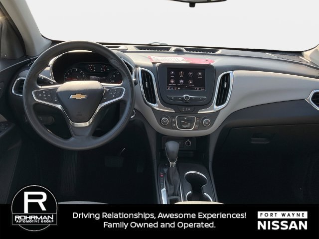 Used 2022 Chevrolet Equinox LS AWD/4WD image 12
