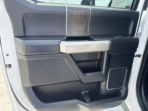 Used 2020 Ford F250 Lariat w/ Lariat Value Package image 19