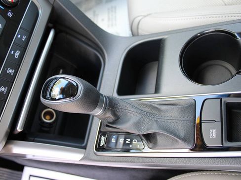 Used 2016 Hyundai Sonata SE FWD image 23