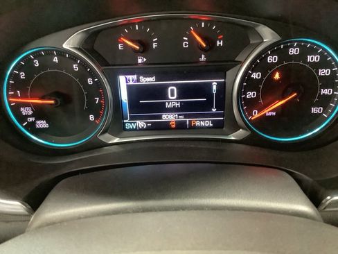 Used 2017 Chevrolet Malibu LT image 14