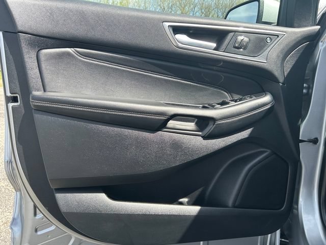 Used 2024 Ford Edge Titanium AWD/4WD image 50