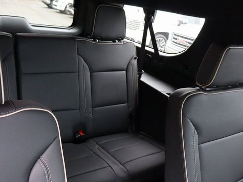 New 2026 GMC Yukon XL Elevation AWD/4WD image 25