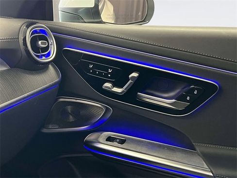 Certified 2024 Mercedes-Benz CLE 300 4MATIC Cabriolet image 32