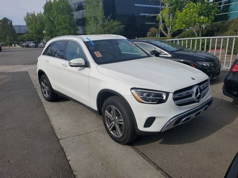 Used 2021 Mercedes-Benz GLC 300 w/ Premium Package image 1