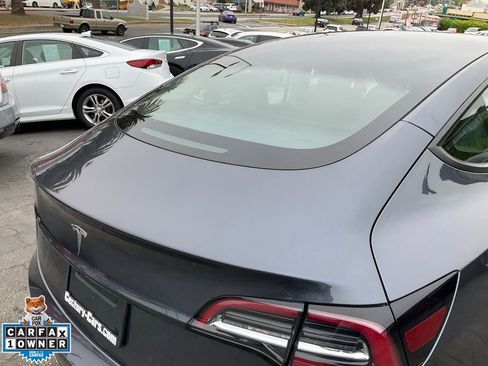 Used 2022 Tesla Model 3 Long Range AWD/4WD image 77