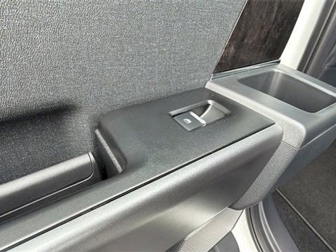 New 2026 Ford F250 Lariat image 16