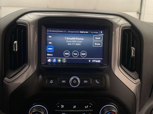 Used 2020 Chevrolet Silverado 1500 Custom w/ Custom Value Package AWD/4WD image 7