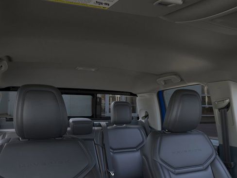 New 2026 Ford Maverick Lariat w/ Black Appearance Package image 12