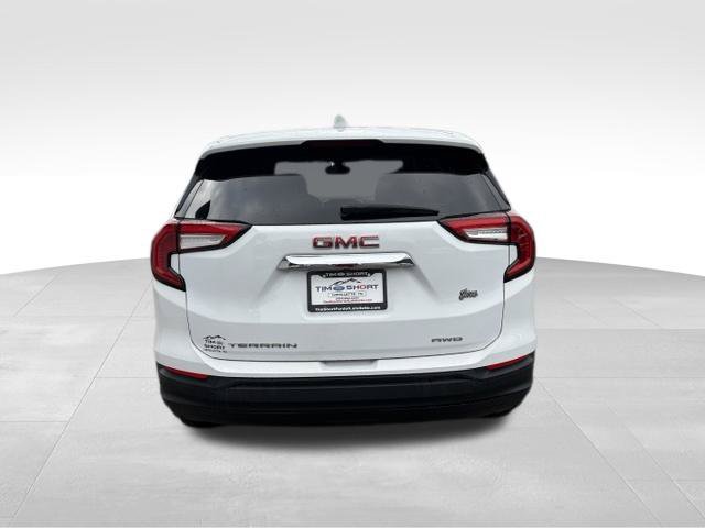 Used 2024 GMC Terrain SLE AWD/4WD image 10