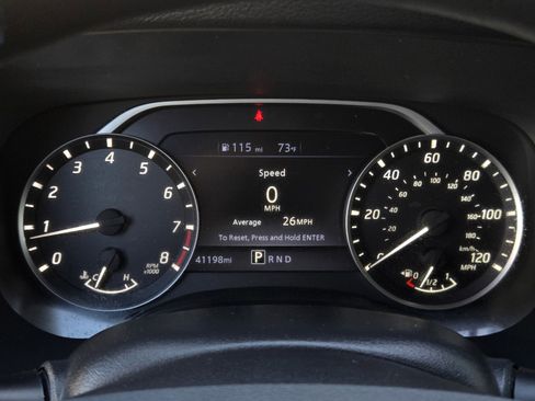 Used 2022 Nissan Frontier SV image 21