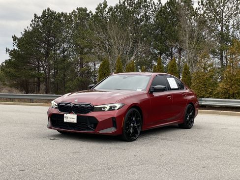 Used 2025 BMW M340i w/ Premium Package image 13