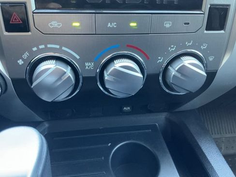 Used 2017 Toyota Tundra SR5 w/ TRD Off Road Package AWD/4WD image 17