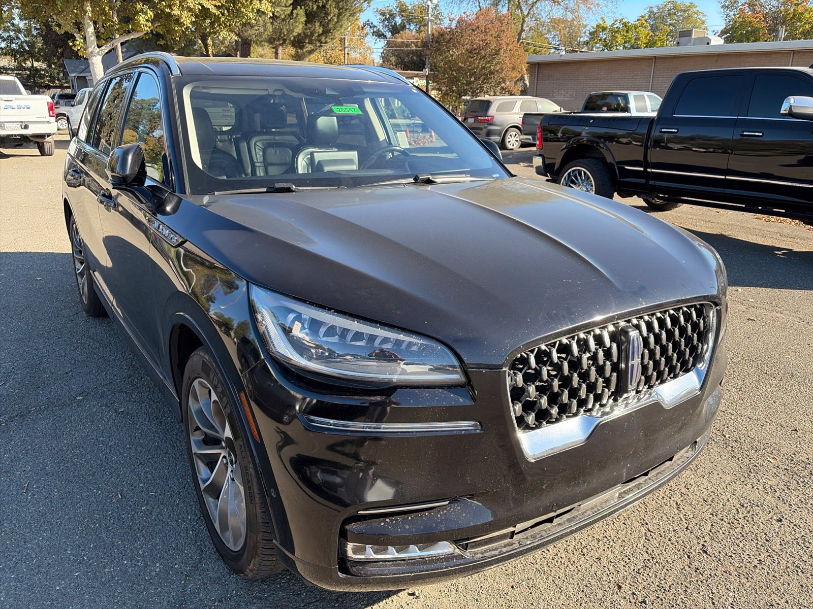 Used 2022 Lincoln Aviator Grand Touring w/ Class IV Trailer Tow Package AWD/4WD image 4