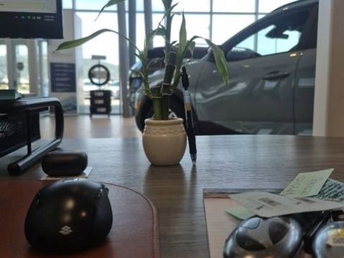 Used 2017 Land Rover Discovery Sport HSE AWD/4WD image 35