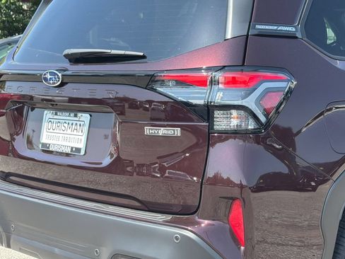 New 2026 Subaru Forester Touring AWD/4WD image 4