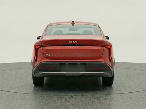 Used 2025 Kia K4 LXS image 7