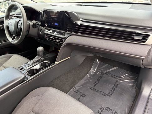 Certified 2025 Toyota Camry LE w/ Convenience Package FWD image 20