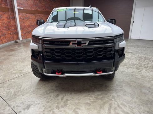Used 2023 Chevrolet Silverado 1500 ZR2 w/ LPO, Dark Essentials Package image 8