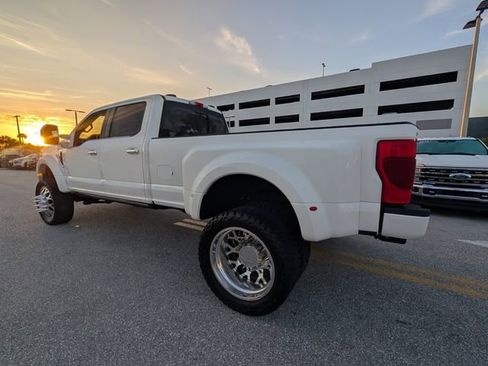 Used 2022 Ford F450 Platinum image 10