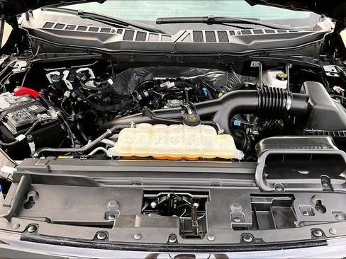Used 2025 Ford F150 XLT w/ Equipment Group 301A Standard AWD/4WD image 11