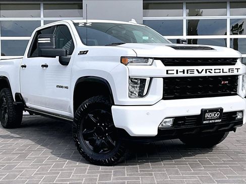 Used 2022 Chevrolet Silverado 2500 LTZ w/ Z71 Chrome Sport Edition image 3