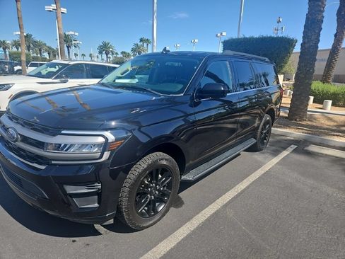 Used 2022 Ford Expedition Max XLT AWD/4WD image 1