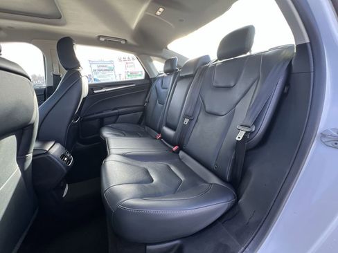 Used 2020 Ford Fusion Titanium image 26