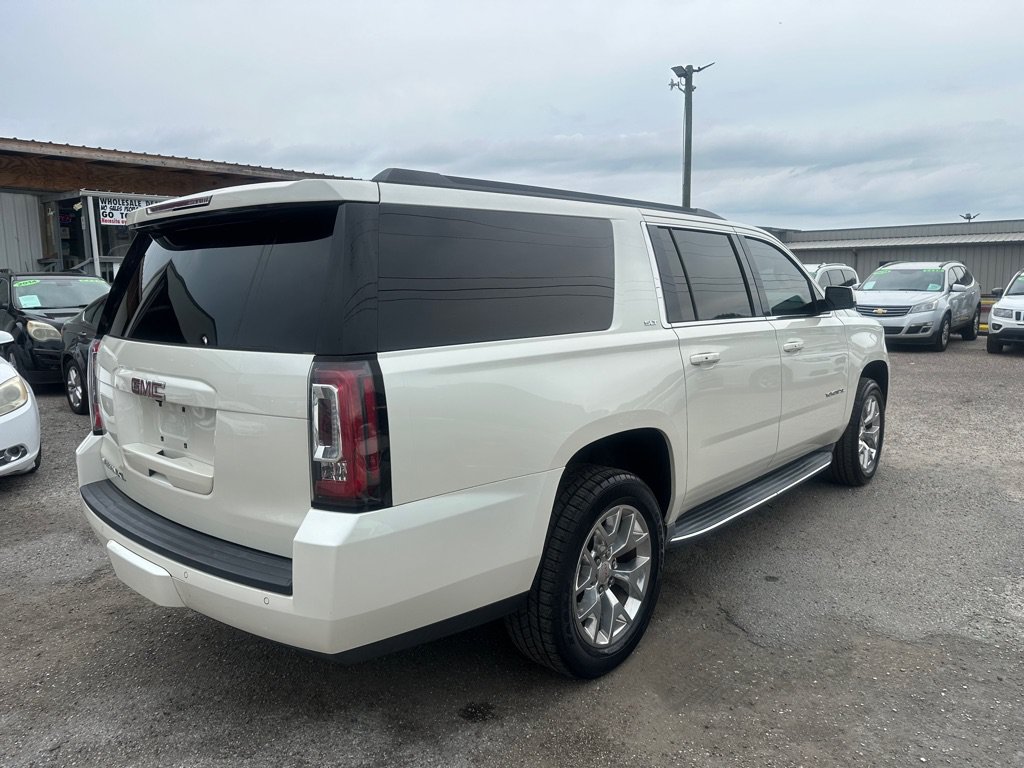 Used 2015 GMC Yukon XL SLT w/ Open Road Package RWD image 6